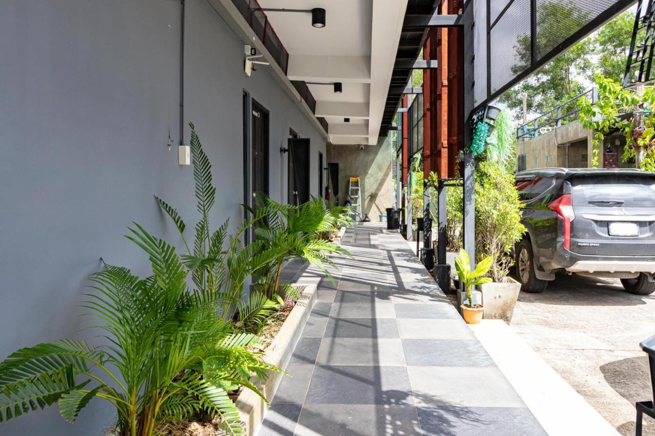Cs Klongtoey Grand Resort Ban Yep Chaeng Eksteriør billede